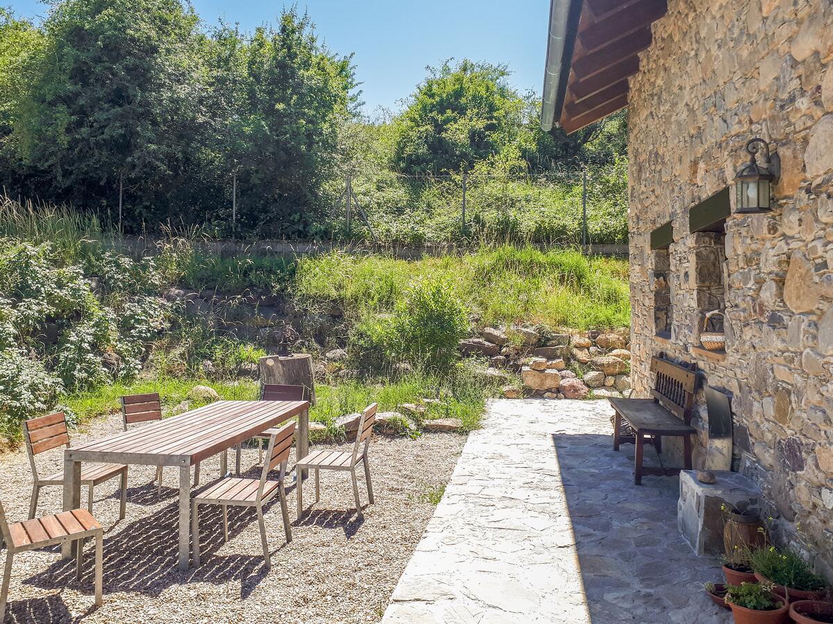 Albergue A'Noguera Castiello de Jaca Exterior photo